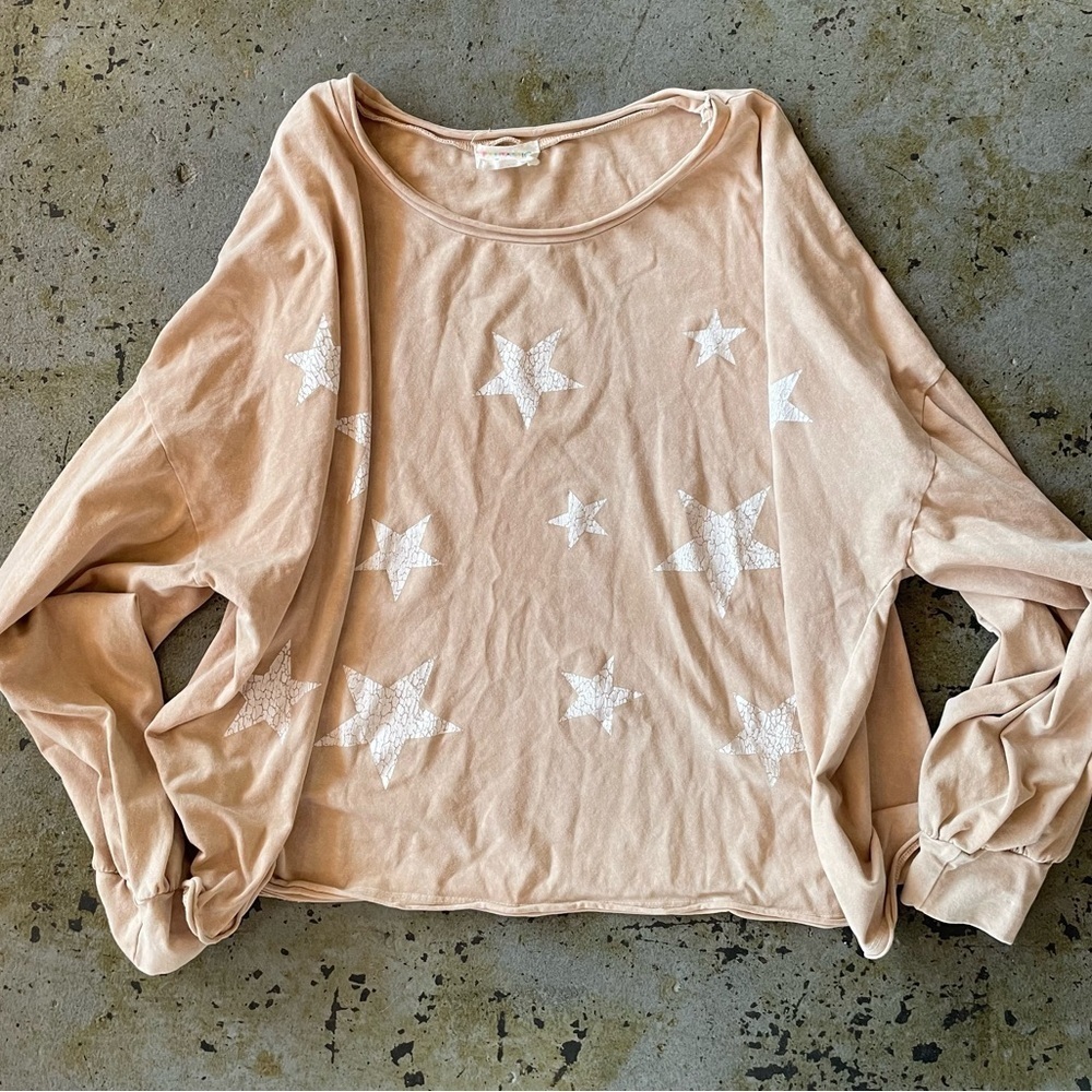 Fantastic Fawn Womenβs Lightweight Beige Star Print Long Sleeve Top Size Large